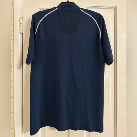 Nike Mens Activewear Short Sleeve Shirt - Picture 3 of 6